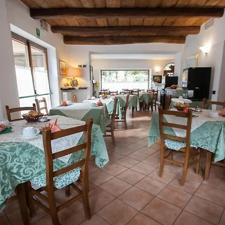 Hotel La Locanda Stresa