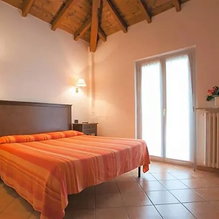 La Hotel 2*