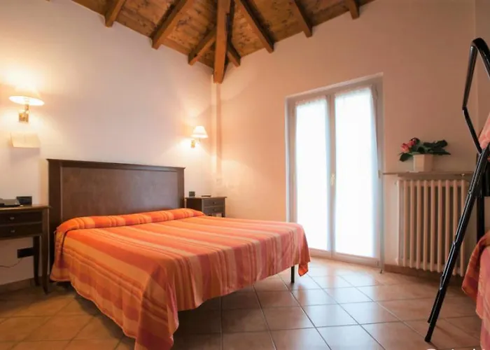 La Hotel 2*